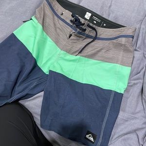 Billabong Bathing Suit Size 31